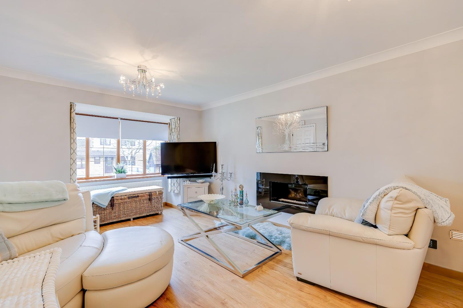 2 Priory Gardens, Barry, CF63 1FH